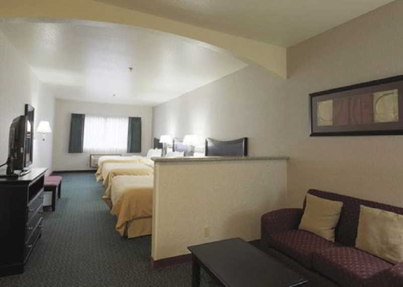 Comfort Airport Hotel Portland