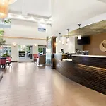 Comfort Suites Portland Airport