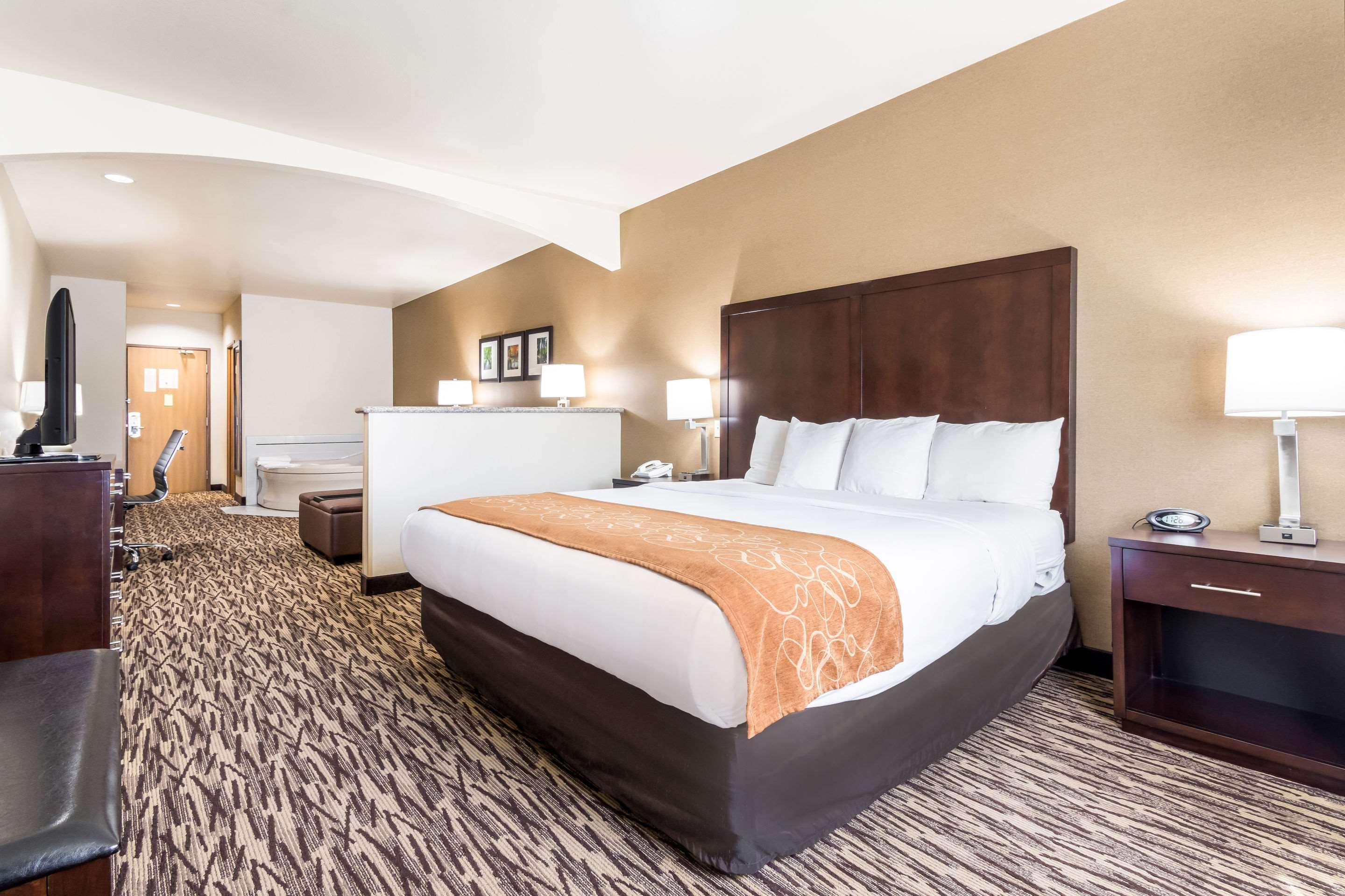 Comfort Airport Hotel Portland